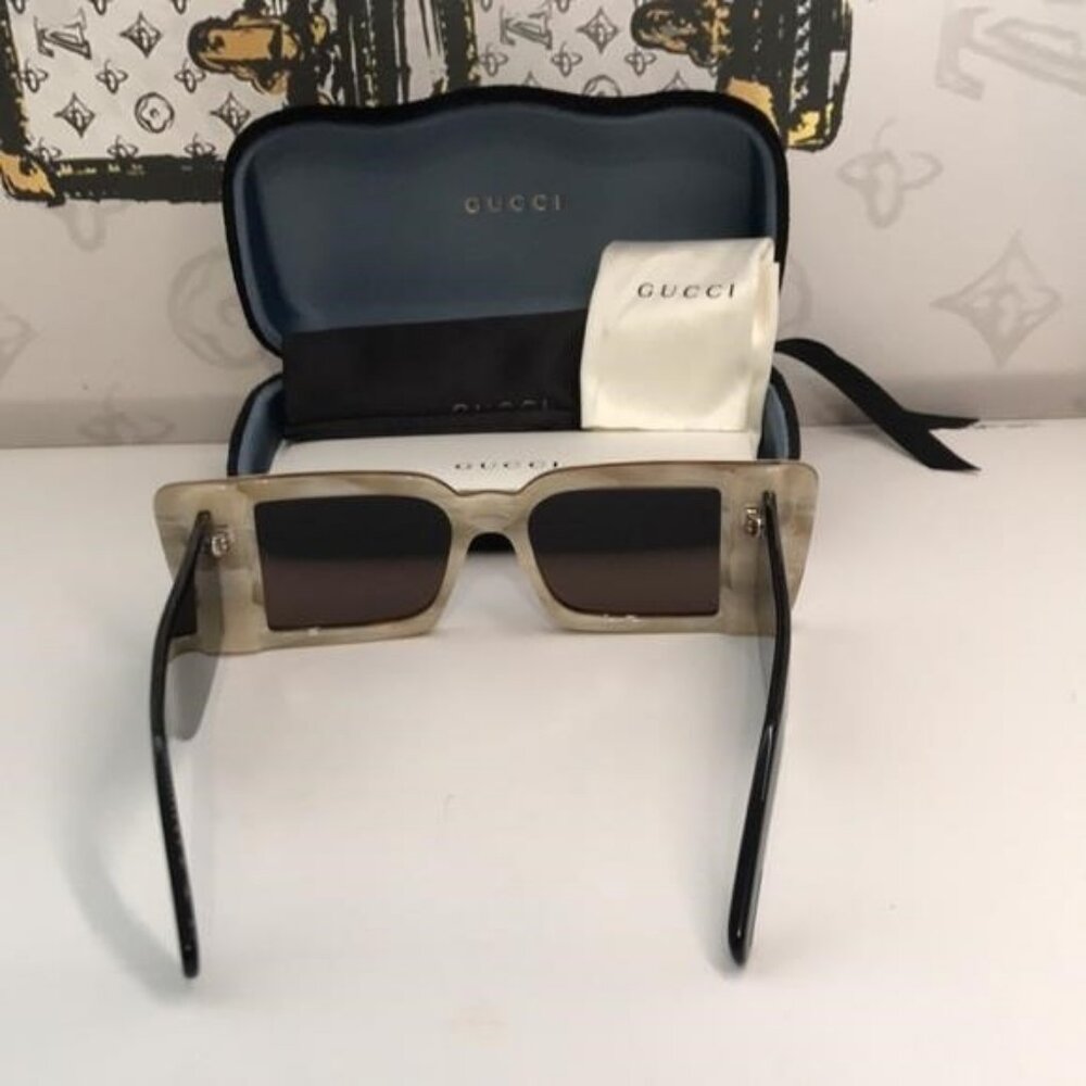 New Gucci GG0543S 002 Ivory Black Oversized Rectangular Sunglasses Brown Lens - Picture 8 of 12